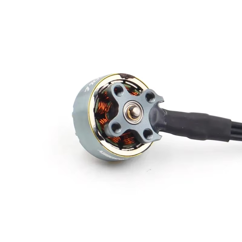มอเตอร์ไร้แปรงถ่าน SPARKHOBBY  - Foxeer Reaper F4 128K 65A Esc บทวิจารณ์และราคา